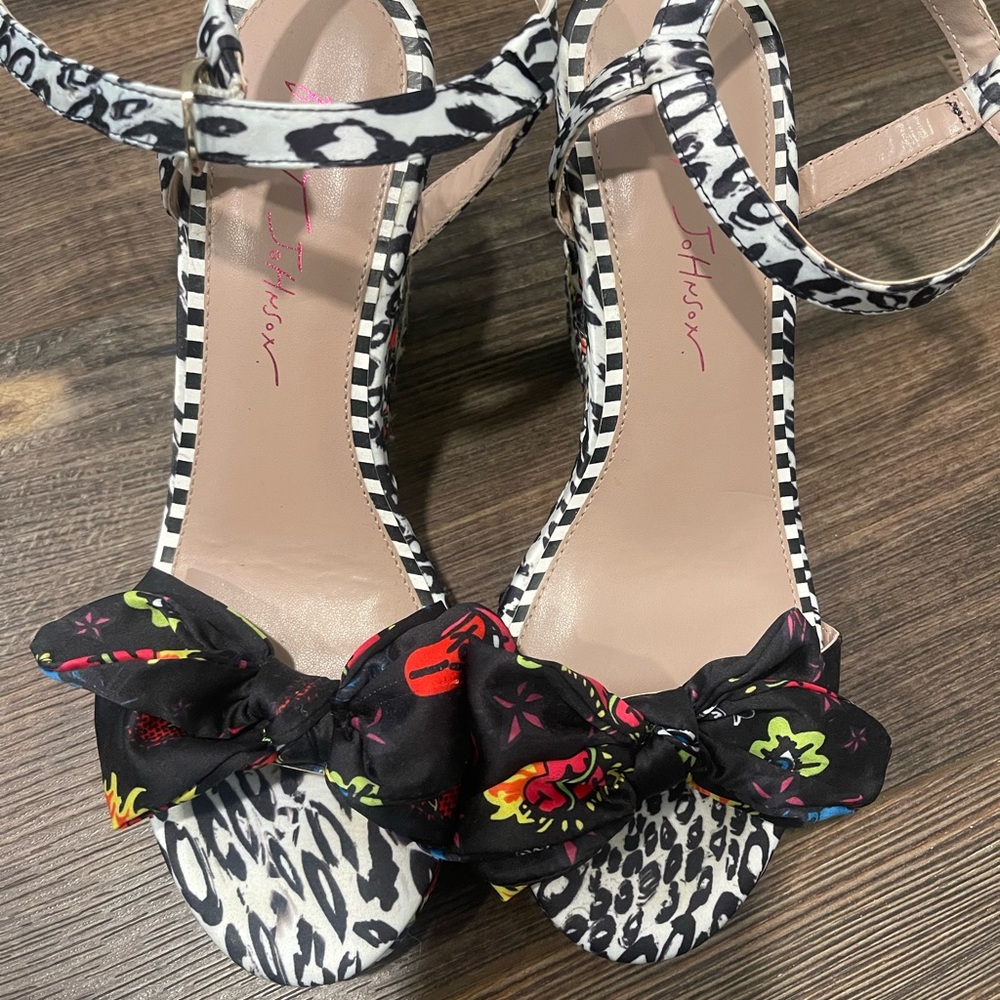 Betsey Johnson Black and White Wedges with Colorful Bow